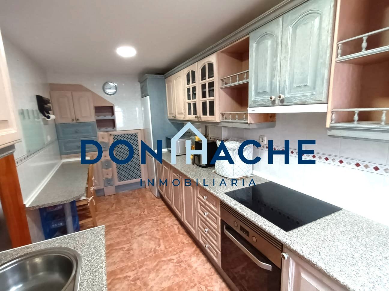 Cuina de Casa adosada en venda en Trujillanos amb Terrassa i Traster