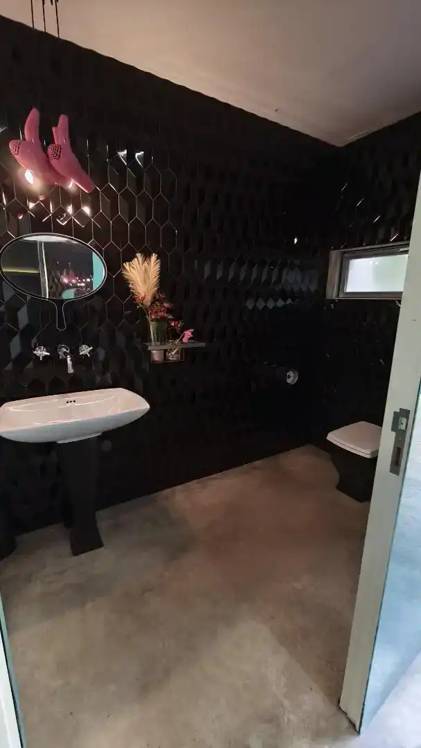 Badezimmer von Erdgeschoss zur Miete in Castellón de la Plana / Castelló de la Plana mit Klimaanlage