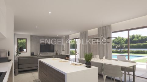 Foto 2 de Casa o chalet en venta en Beniarbeig, Alicante