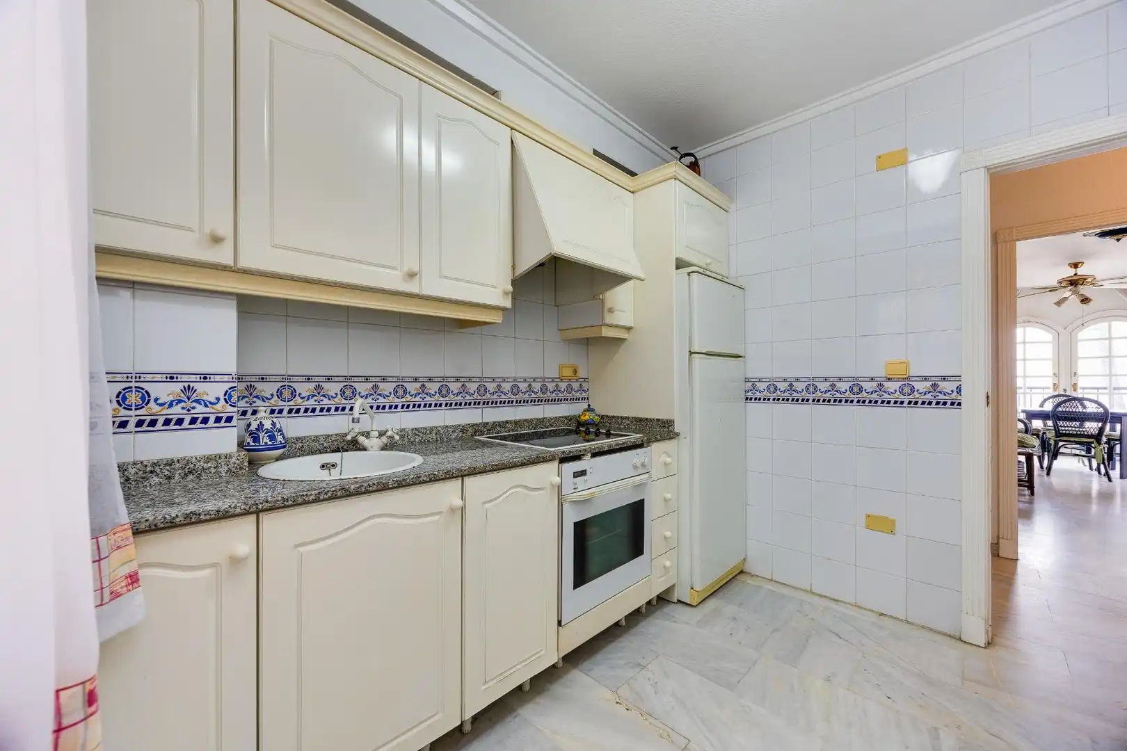 Apartamento con terraza en venta en Avenida ROENTGEN 2, imagen 17