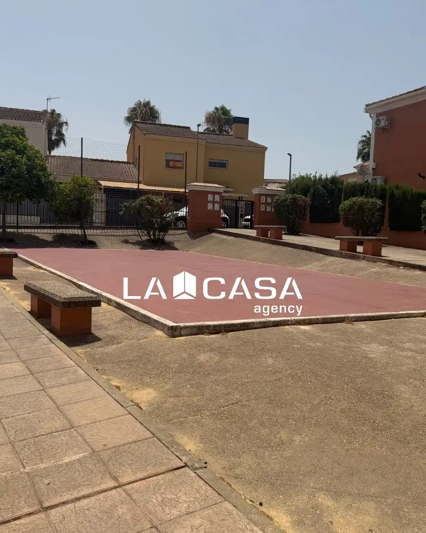 Adossat en venda a Avenida de Europa, imagen 4