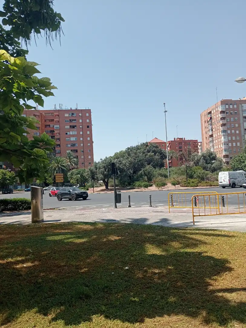 Exterior view of Flat for rent in Valencia  with Furnished, Oven and Washing machine