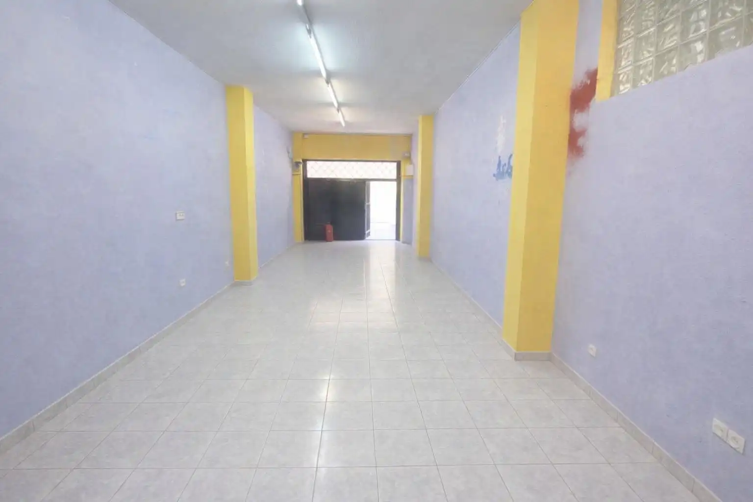 Business premises for sale in Santoña, imagen 3