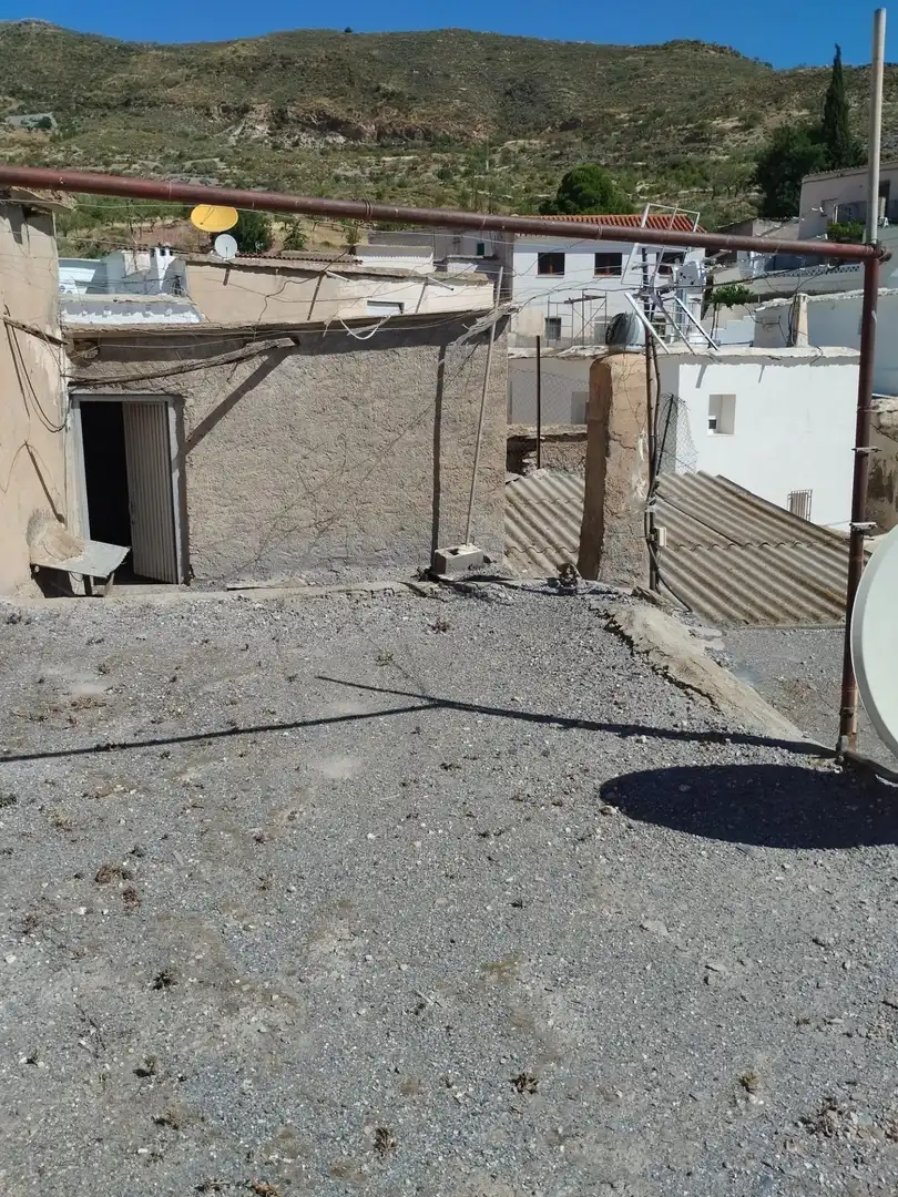 Casa rústica amb terrassa en venda a Calle CEMENTERIO, imagen 44