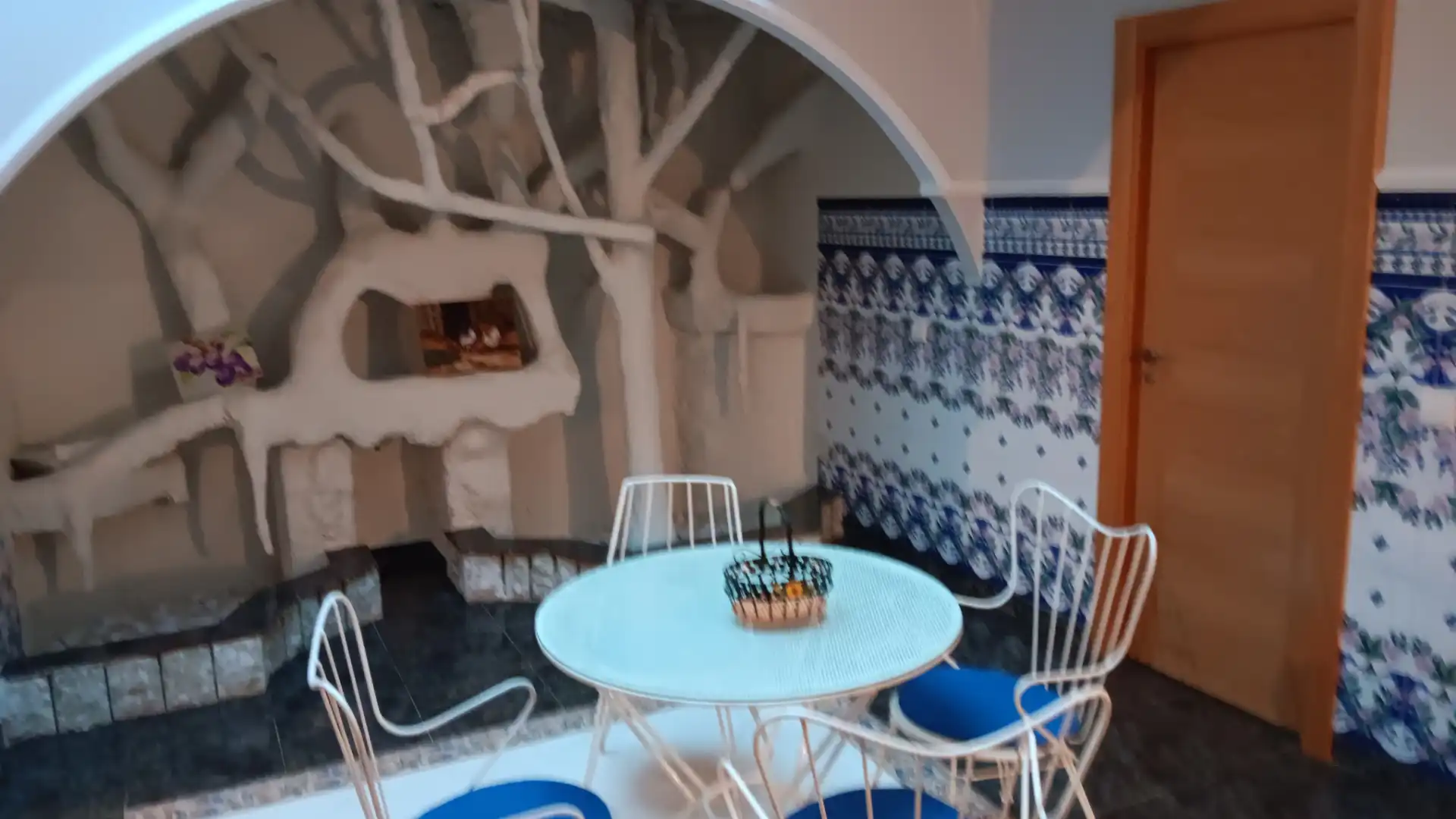Menjador de Casa o xalet en venda en El Bodón  amb Moblat, Forn i Rentadora
