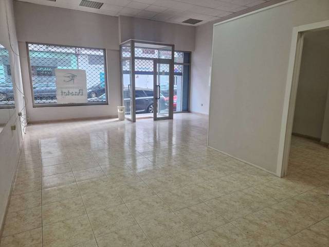 Local comercial en Alquiler en Bertamirans