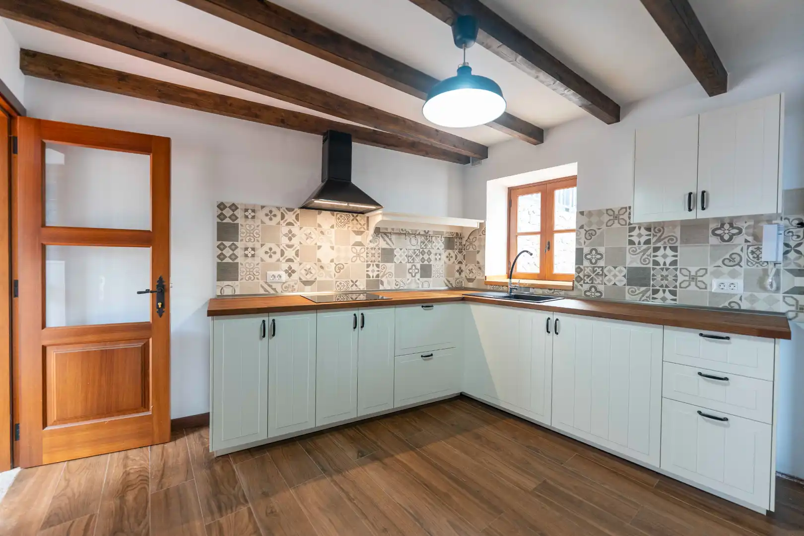 Cuina de Finca rústica en venda en Los Realejos amb Parquet, Terrassa i Balcó