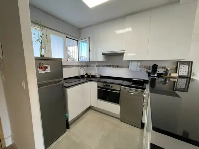 Wohnung zur Miete in Carrer Trident, Cabo de las Huertas