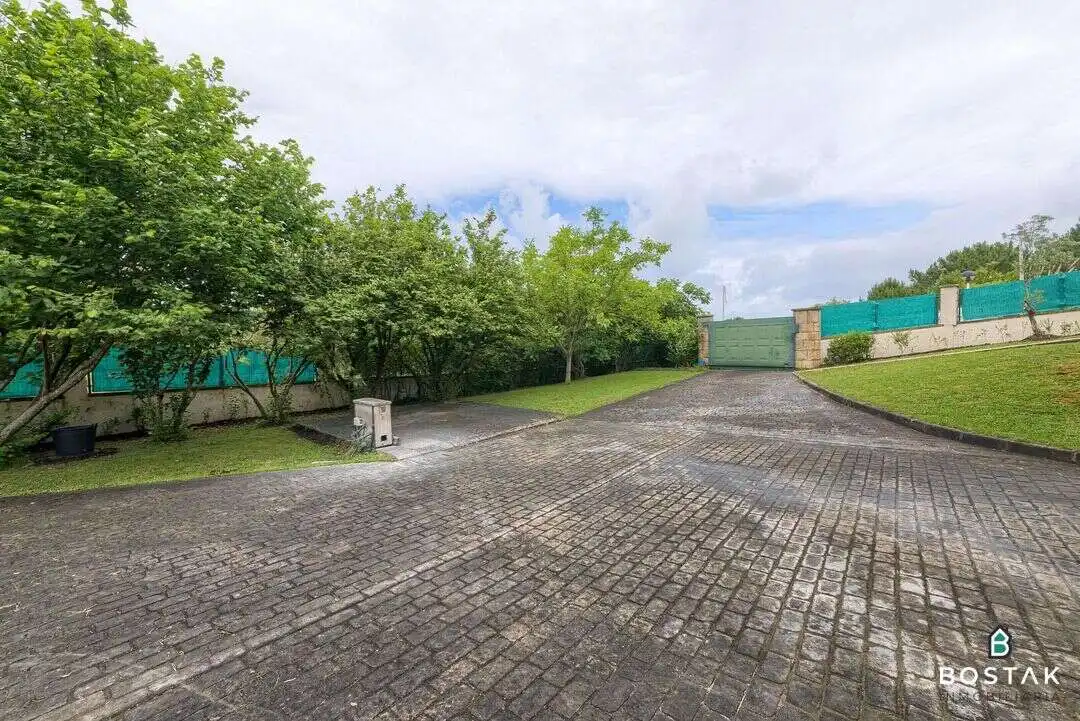 Casa o xalet en venda en Barrika amb Calefacció, Jardí privat i Terrassa