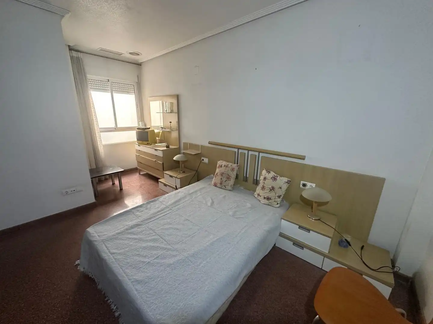 Habitación de Piso en venta en Crevillent con Balcón