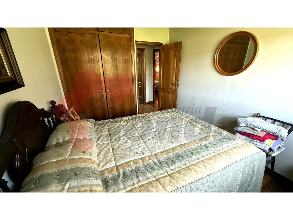 Dormitori de Casa o xalet en venda en Becerreá