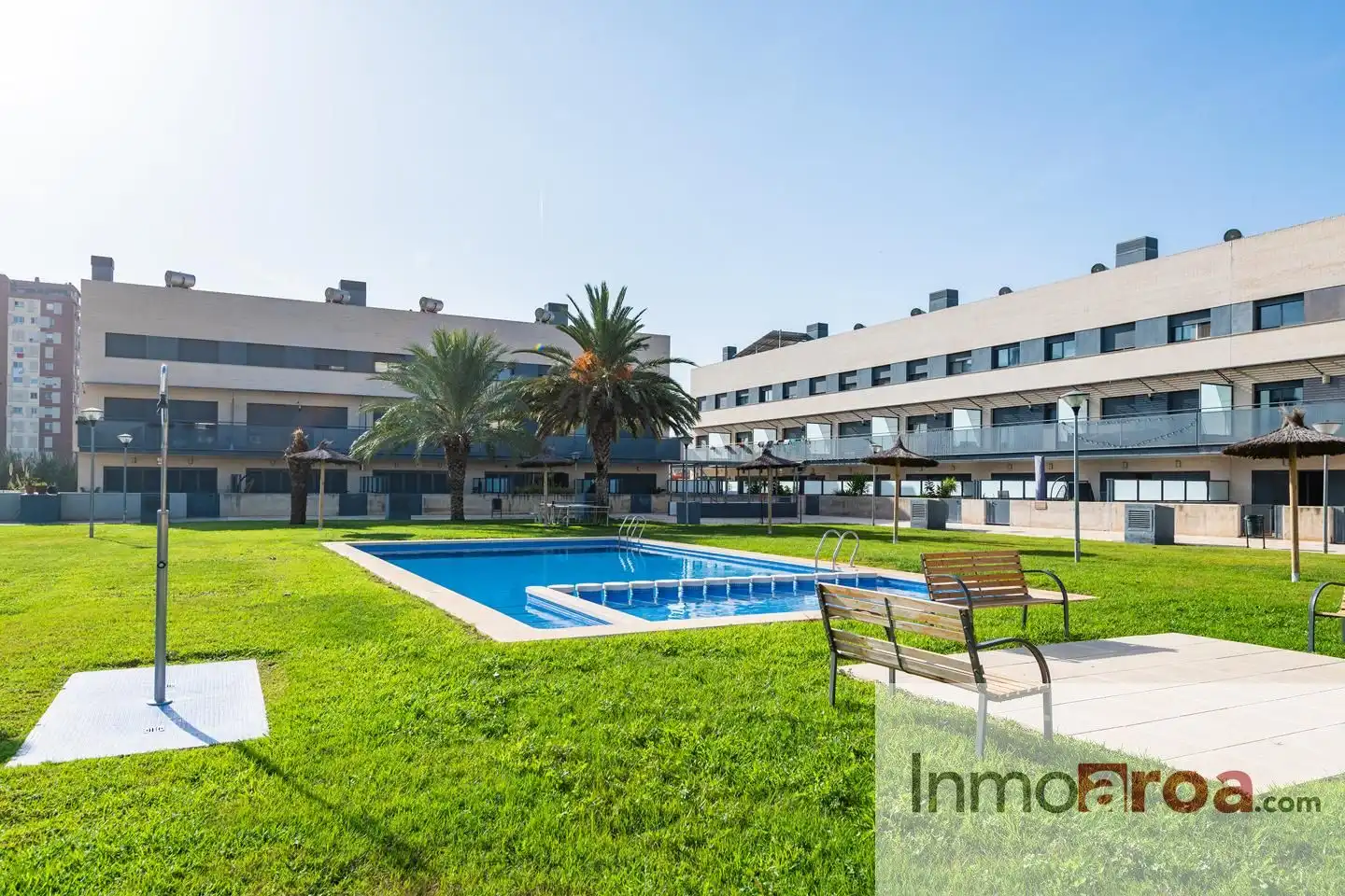 Exterior view of Houses for sale in La Pobla de Farnals  with Terrace, Furnished and Community pool