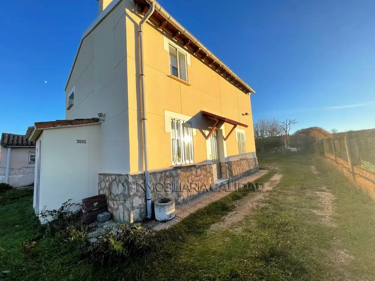 Houses for sale in Burgos  with Heating