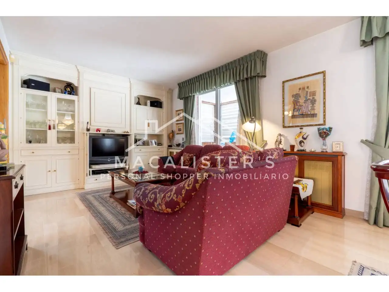 Living room of Houses for sale in El Masnou  with Heating, Private garden and Terrace