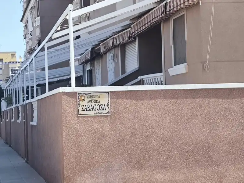 Exterior view of Houses for sale in Santa Pola