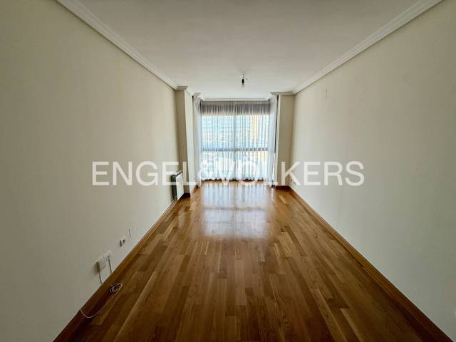 Piso en Alquiler en Calle de San Julián del Camino en Las Tablas