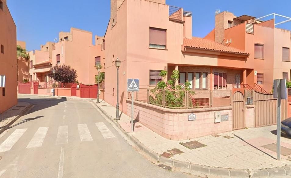 Single-family semi-detached for sale in Híjar