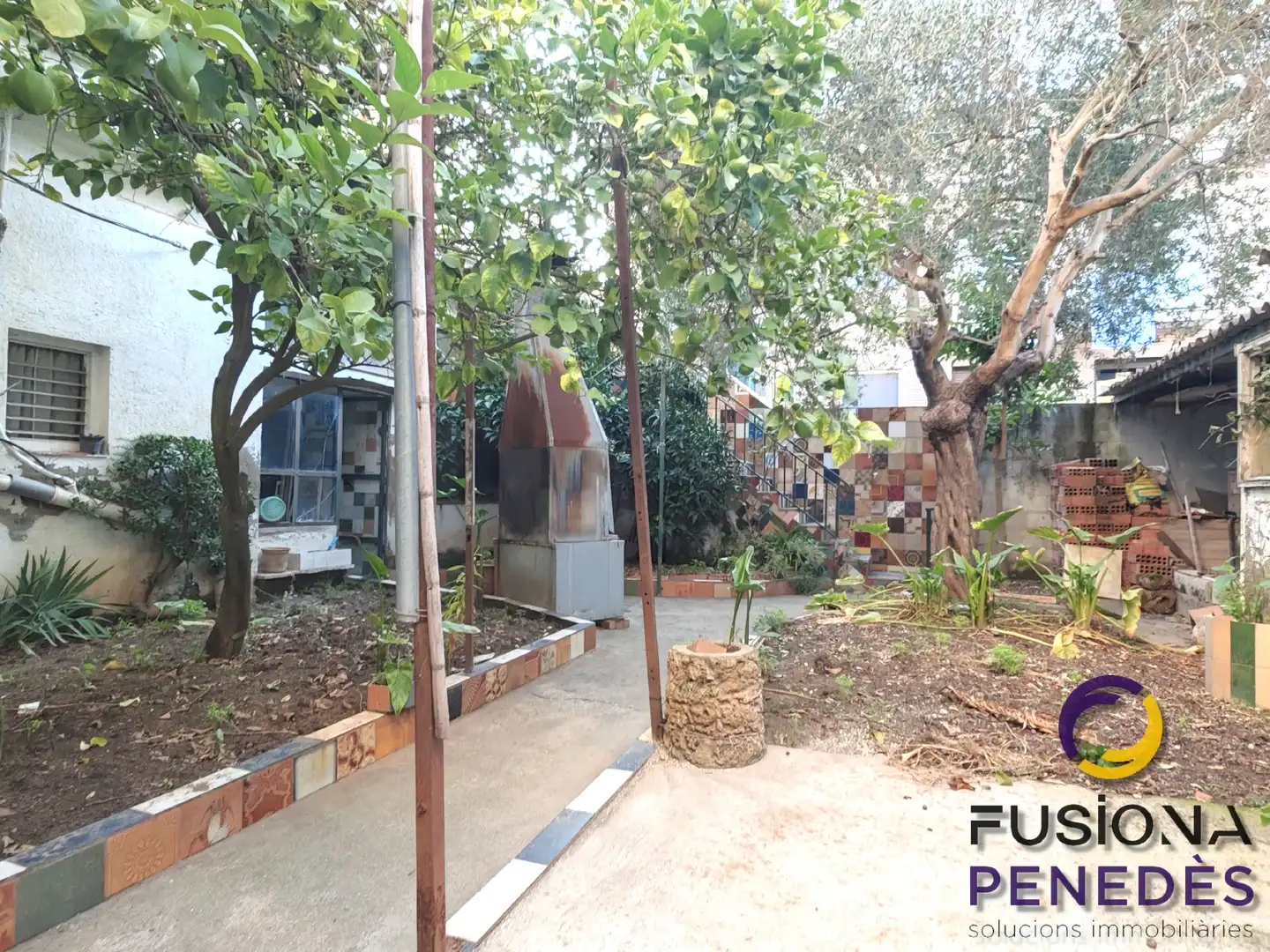 Casa amb jardí en venda a El Pla del Penedès, imagen 2
