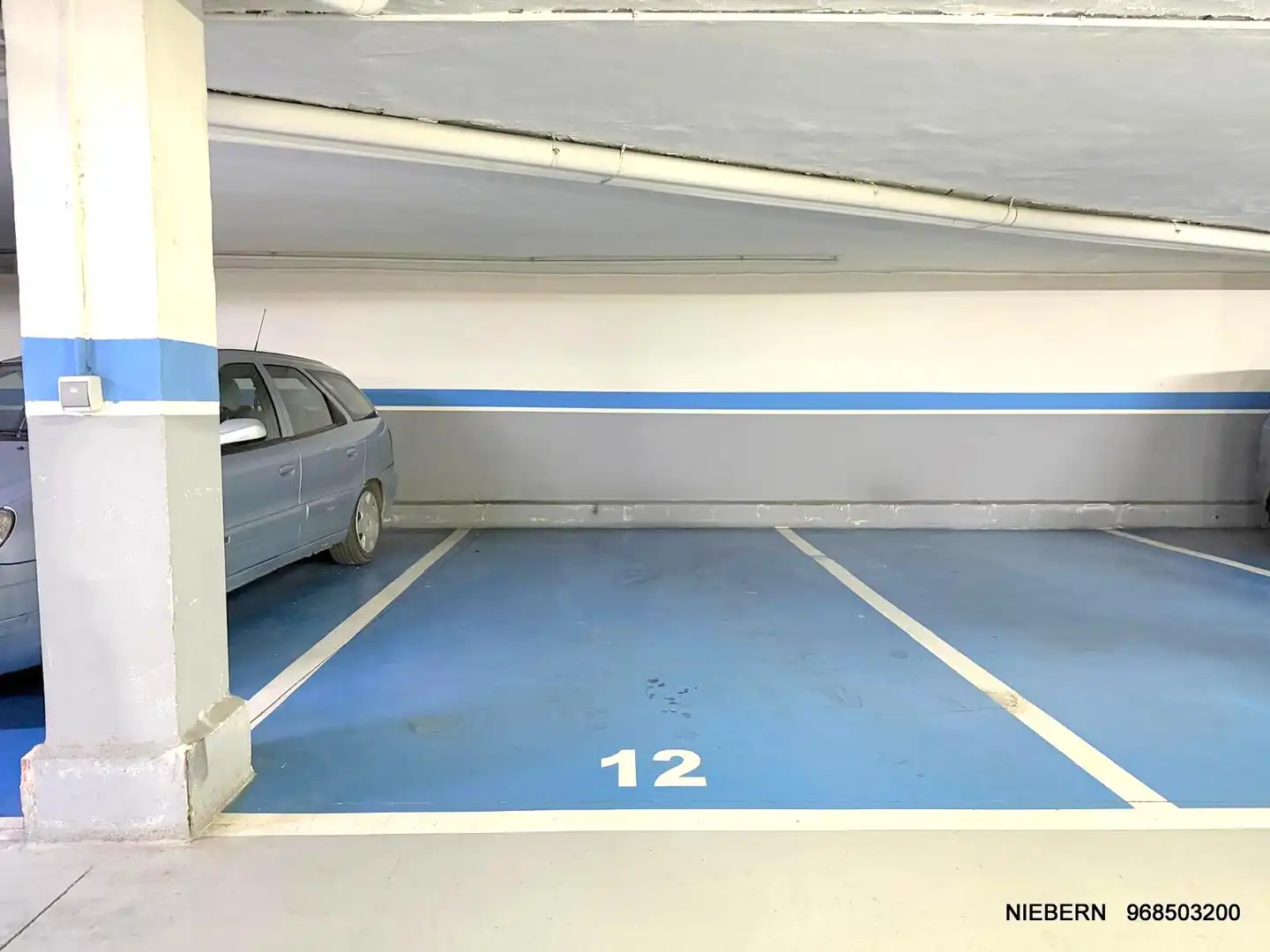 Parking de Piso de alquiler en Cartagena con Aire acondicionado, Parquet y Amueblado