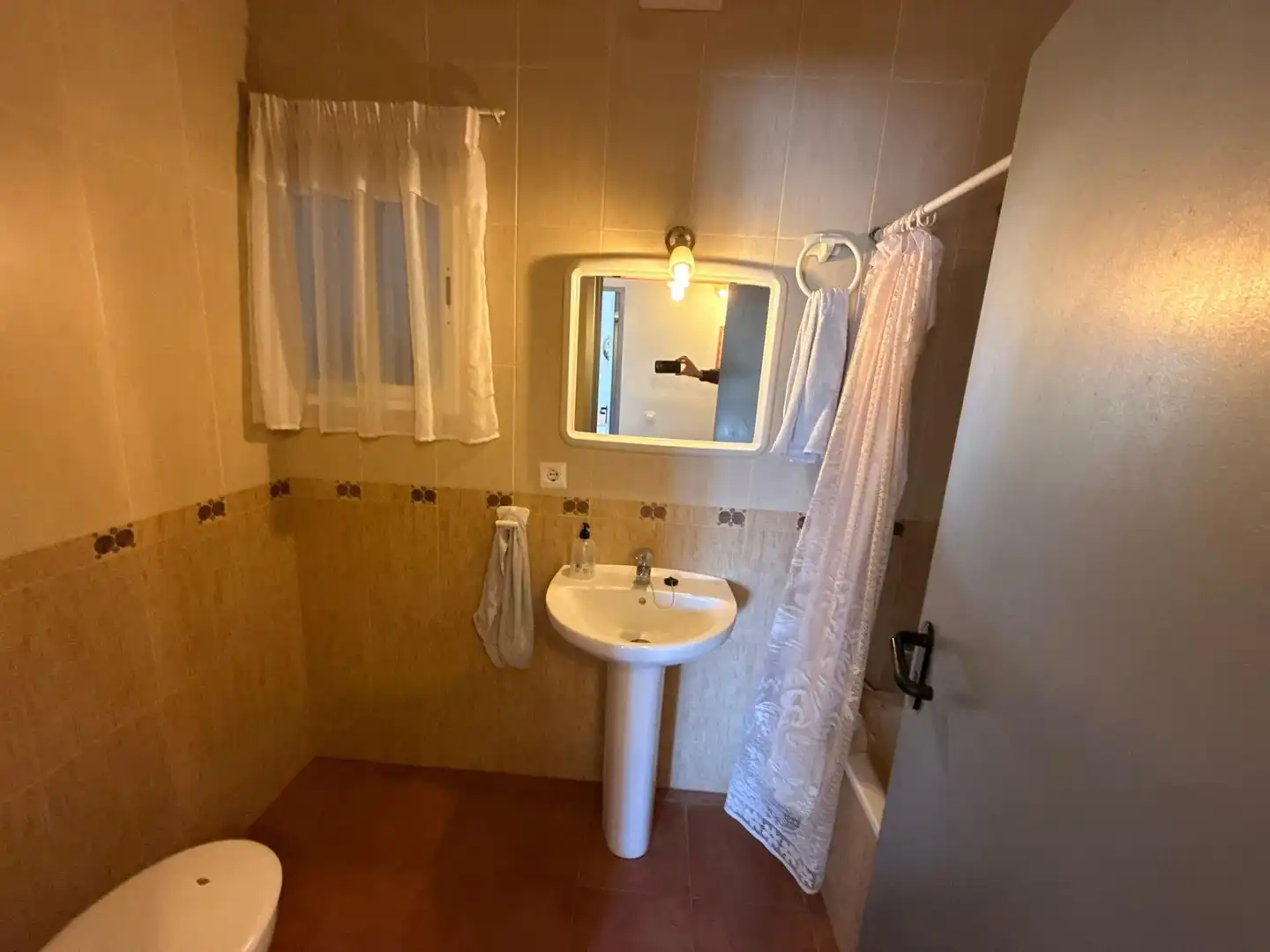 Badezimmer von Country house zum Verkauf in Obejo