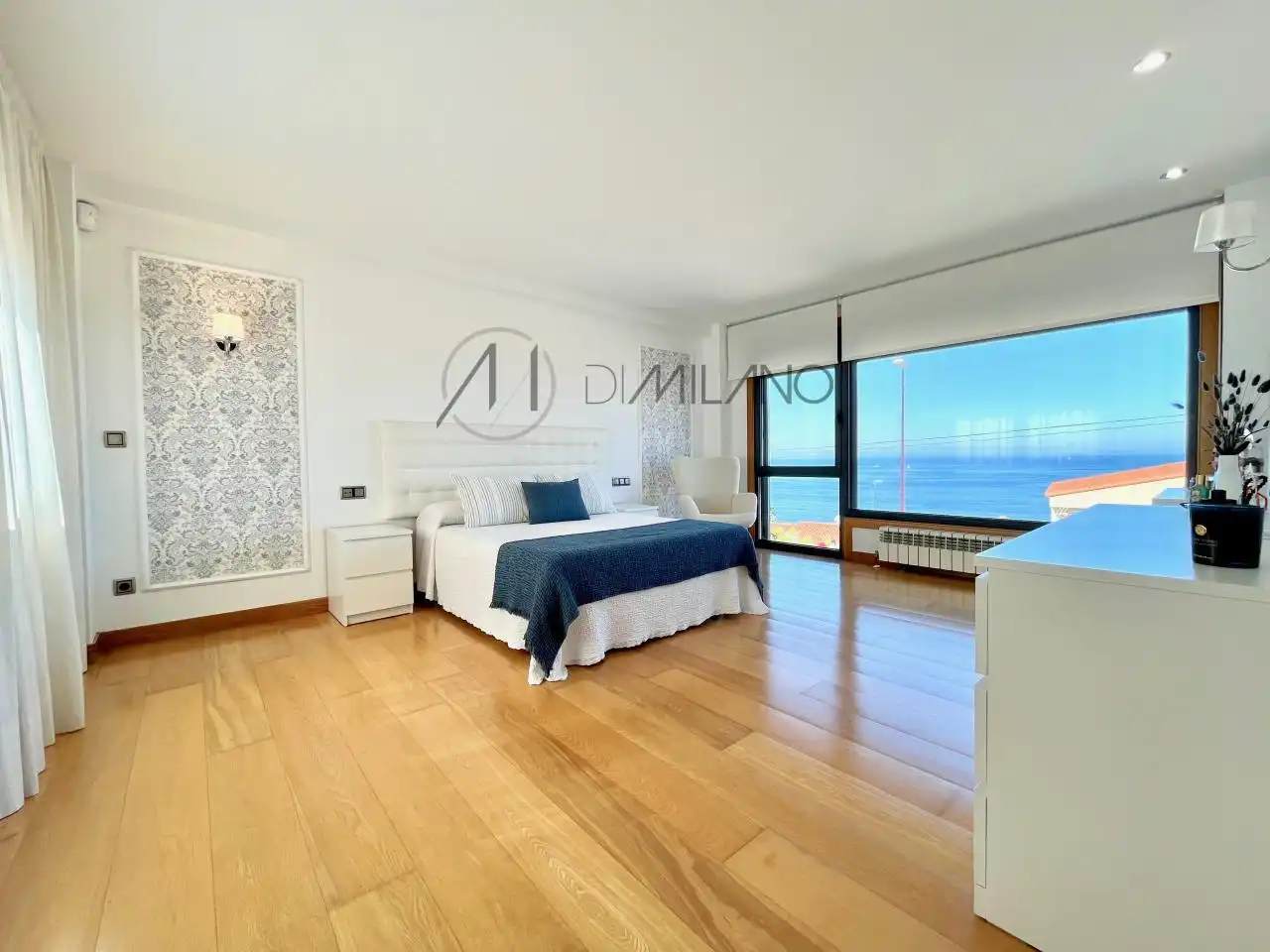 Bedroom of Houses for sale in Vigo   with Heating, Private garden and Terrace