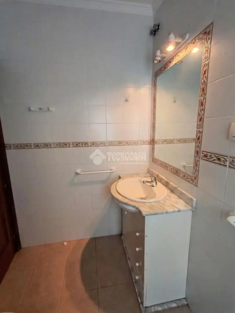 Bany de Casa adosada en venda en Marchena