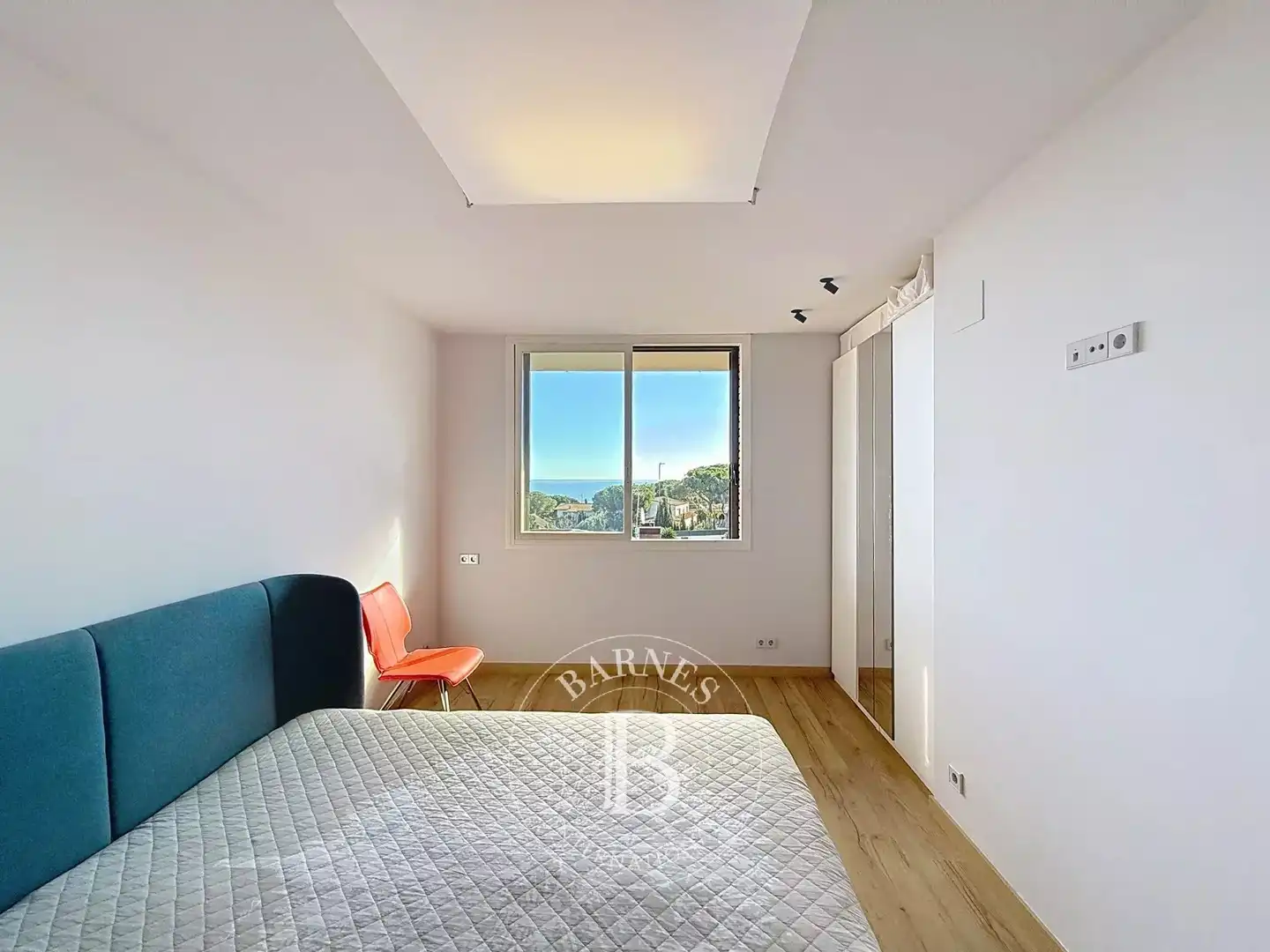 Bedroom of Houses for sale in Sant Andreu de Llavaneres  with Air Conditioner, Heating and Private garden