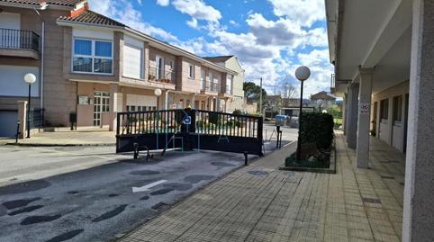 Foto 4 de Casa adosada en venda a Barrocanes, Ourense