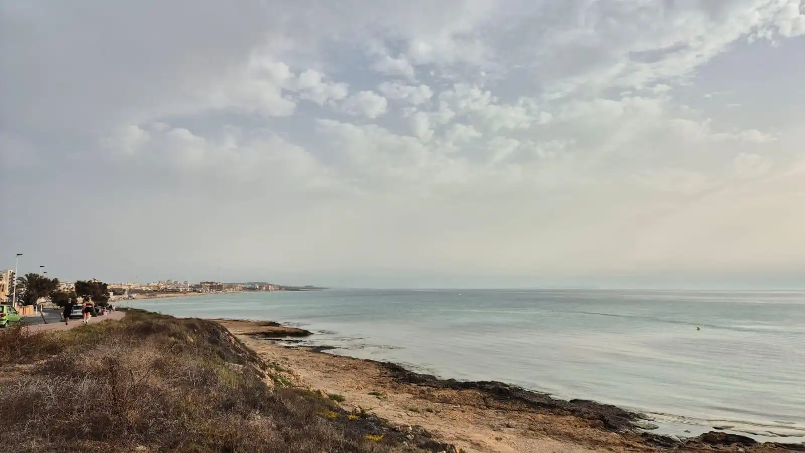 Vista exterior de Casa o chalet en venta en Torrevieja con Jardín privado, Amueblado y Piscina comunitaria