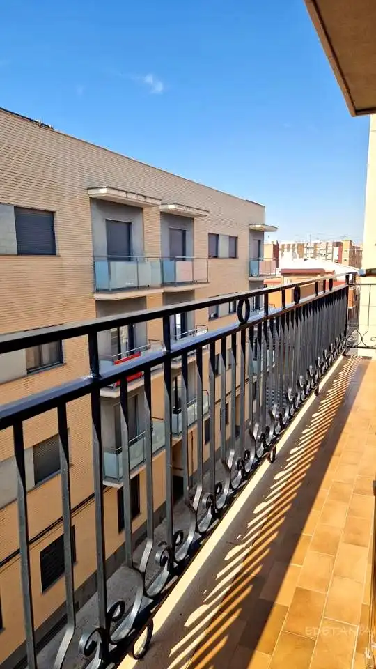 Terraza de Piso en venta en Alfara del Patriarca con Aire acondicionado, Trastero y Amueblado