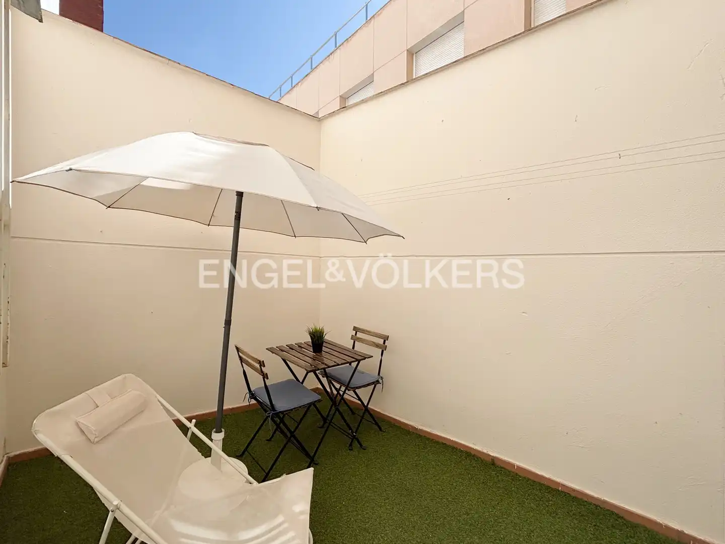 Terrassa de Planta baixa de lloguer en Madrid amb Aire condicionat, Calefacció i Terrassa