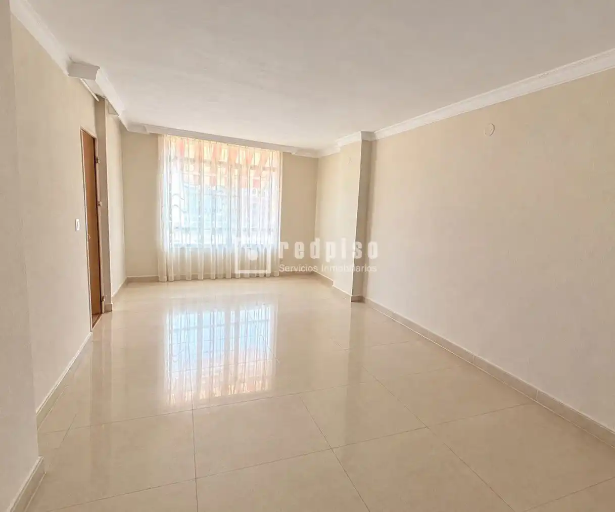 Flat with garden for sale in del Capitán