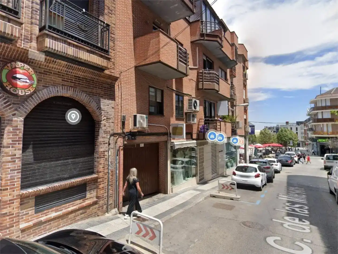 Exterior view of Garage for rent in Casco Antiguo