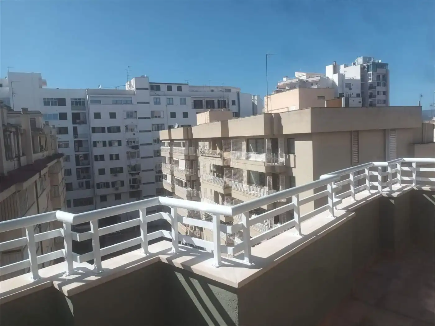 Penthouse mit Aufzug zur Miete in Carrer de Bonaire 22, imagen 4