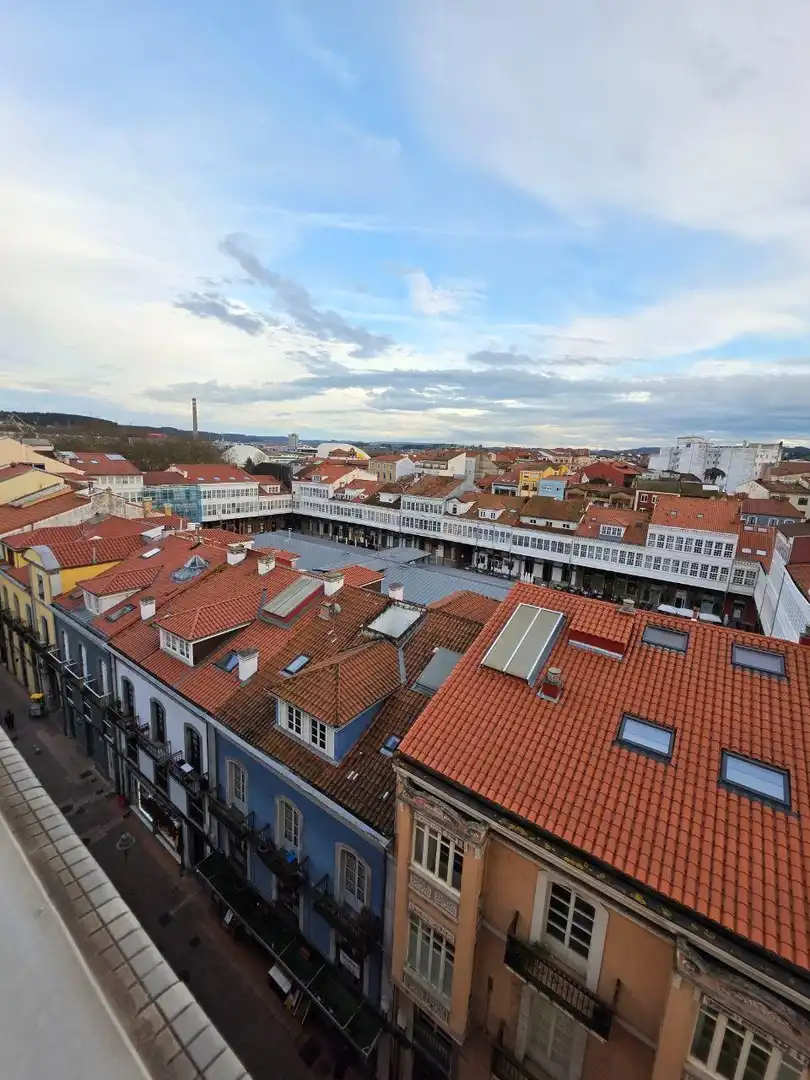 Vista exterior de Ático en venta en Avilés