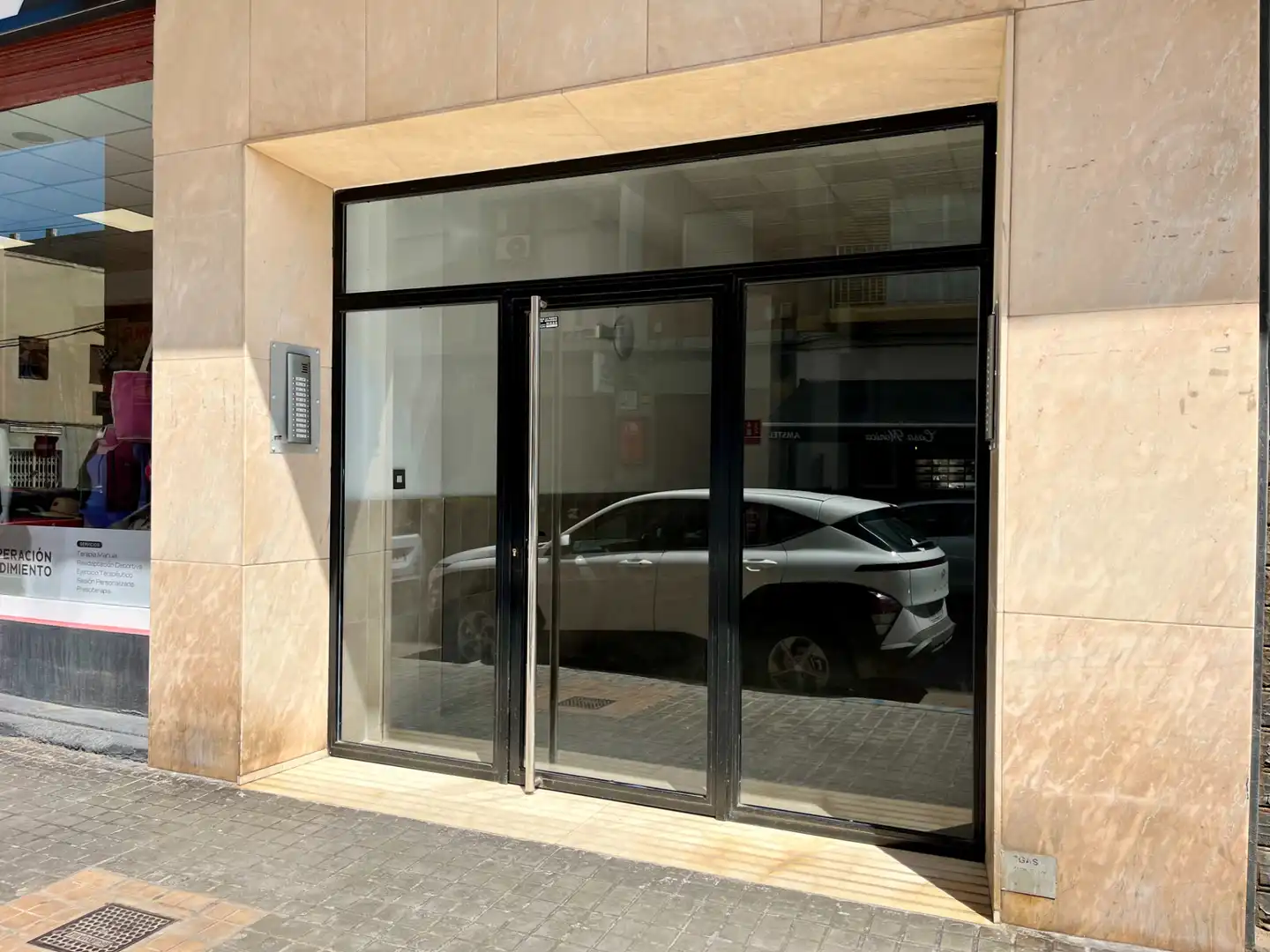 Flat for rent in Carrer de Mendizábal, 41, La Malva-rosa