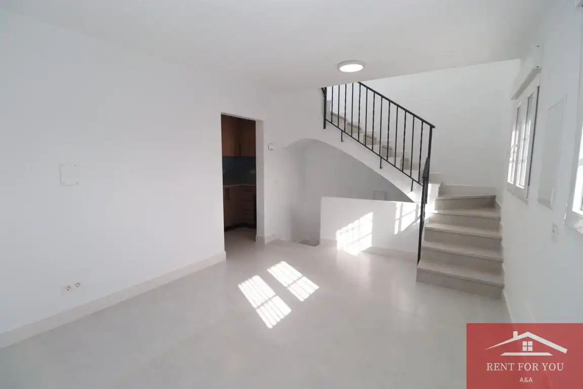 Maisonette zur Miete in Alhaurín El Grande mit Klimaanlage und Terrasse