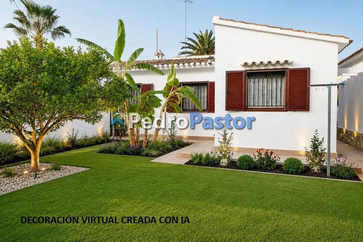 Jardín de Casa o chalet en venta en Dénia con Aire acondicionado, Calefacción y Terraza