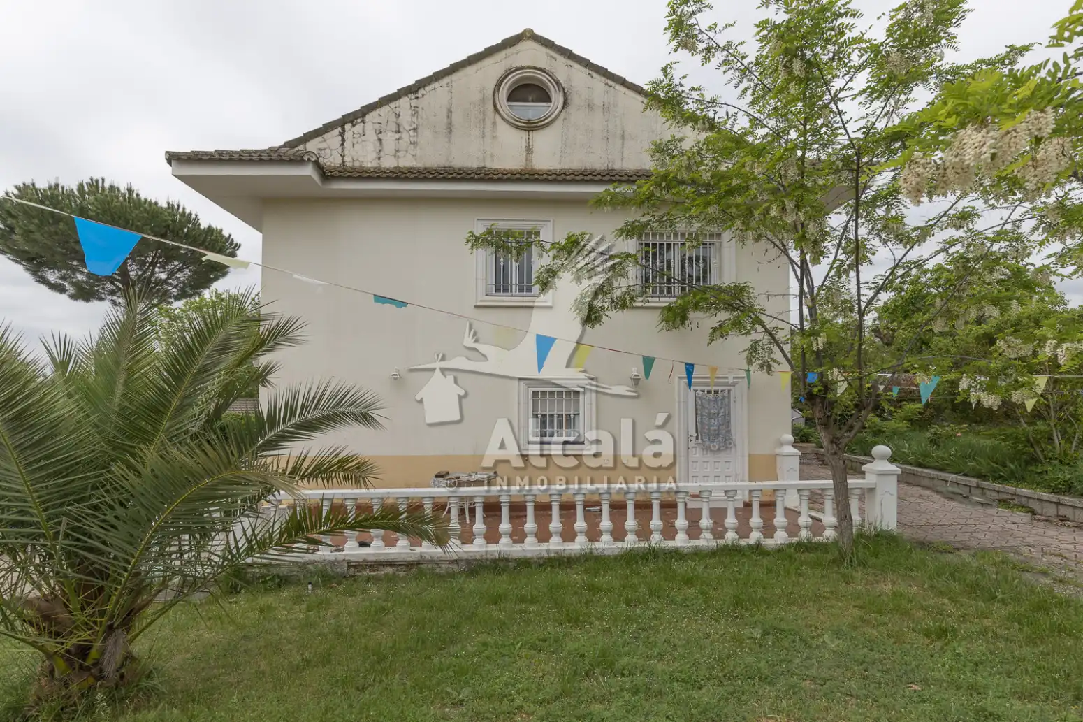 Vista exterior de Casa o chalet en venta en Galápagos con Aire acondicionado, Calefacción y Terraza