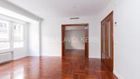 Apartament en venda en  Madrid Capital amb Aire condicionat, Calefacció i Parquet