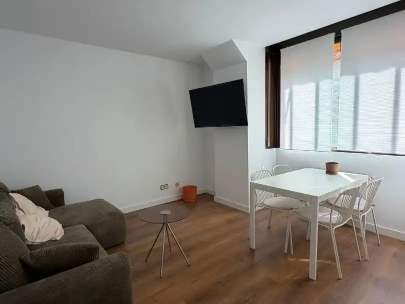 Wohnzimmer von Wohnung zur Miete in Madrid mit Klimaanlage, Heizung und Abstellraum
