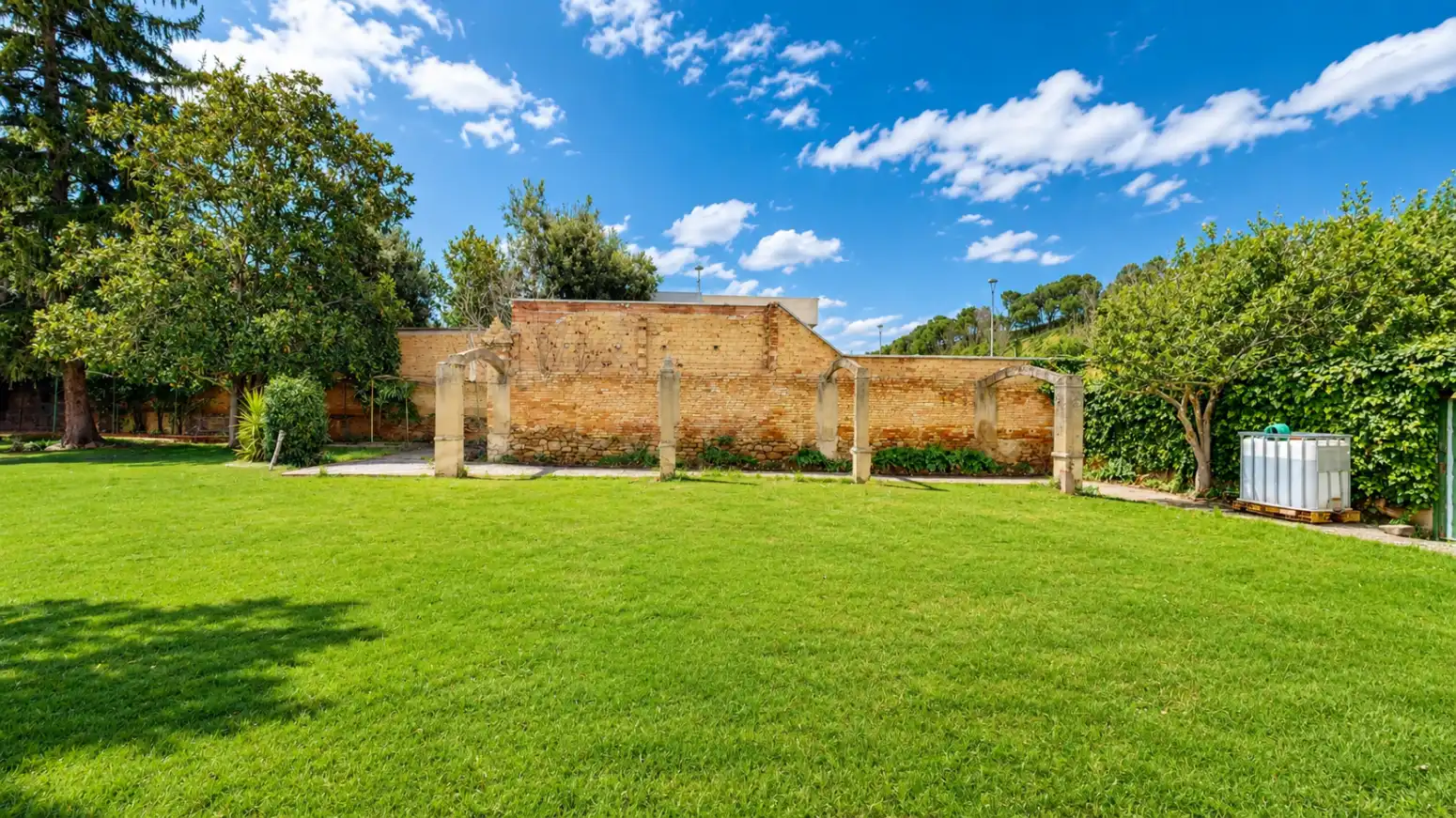 Jardí de Casa o xalet en venda en Tafalla amb Calefacció, Jardí privat i Parquet