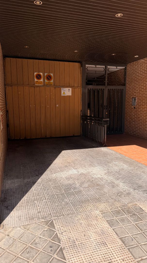 Aparcament de Garatge en venda en Fuenlabrada