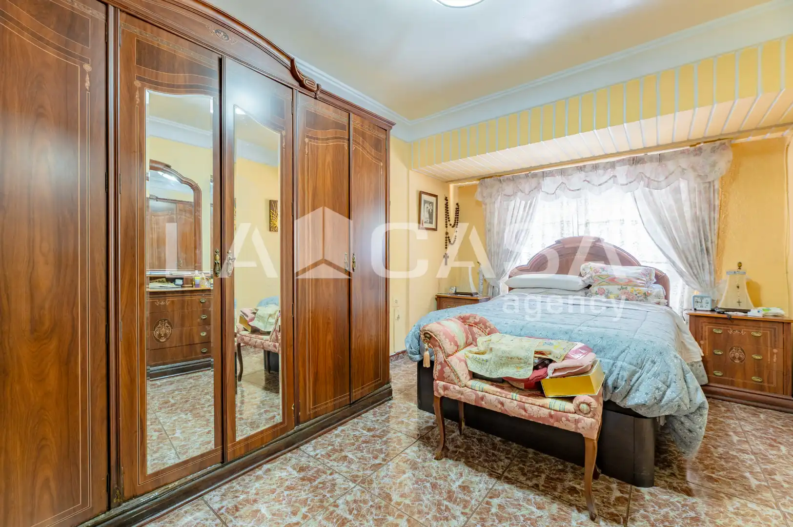 Piso con terraza en venta en Carrer del Poeta Mas i Ros, imagen 23