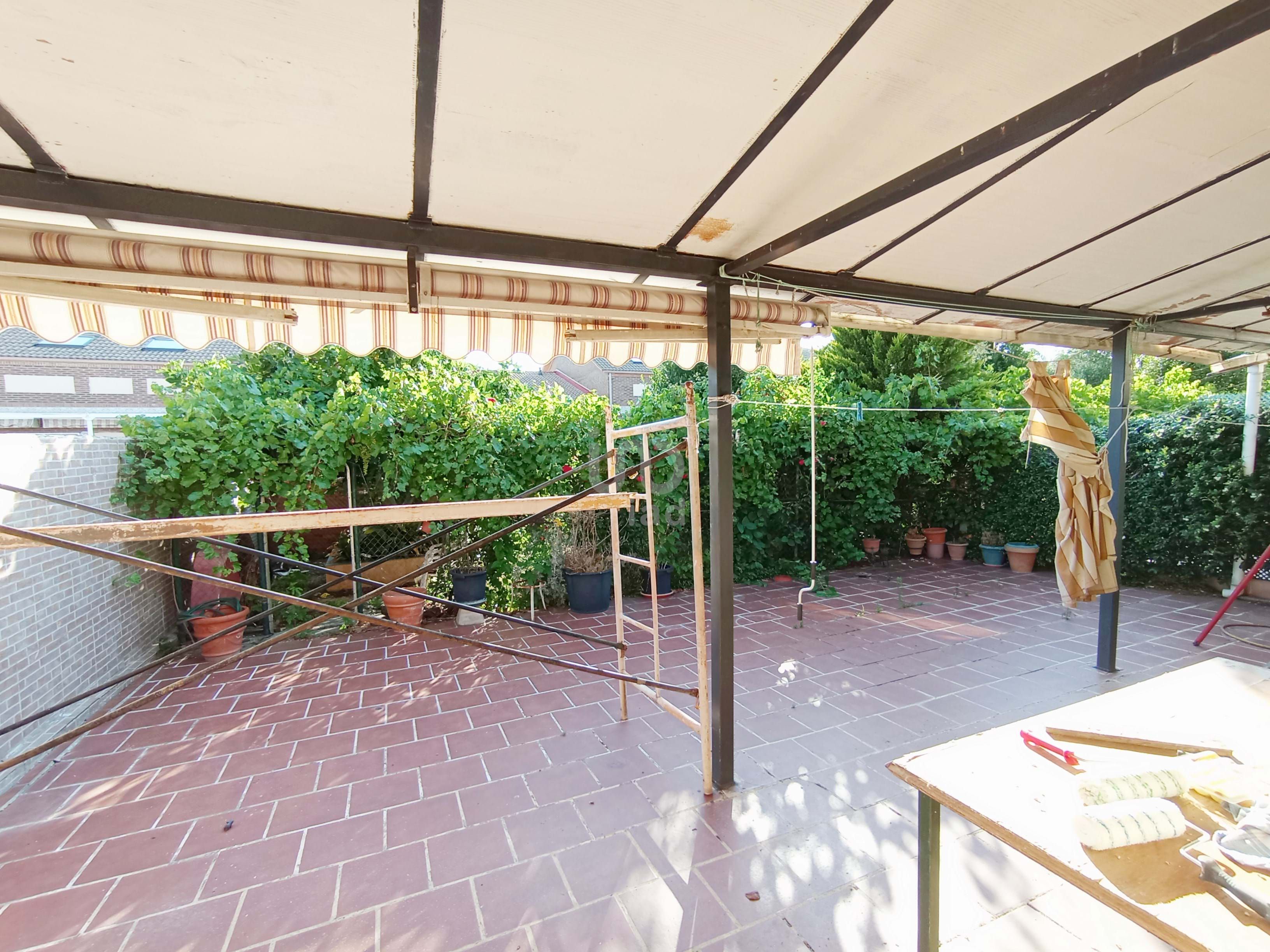 Casa o chalet en venta en Calle LEONES, 22, Urb. Belvalle