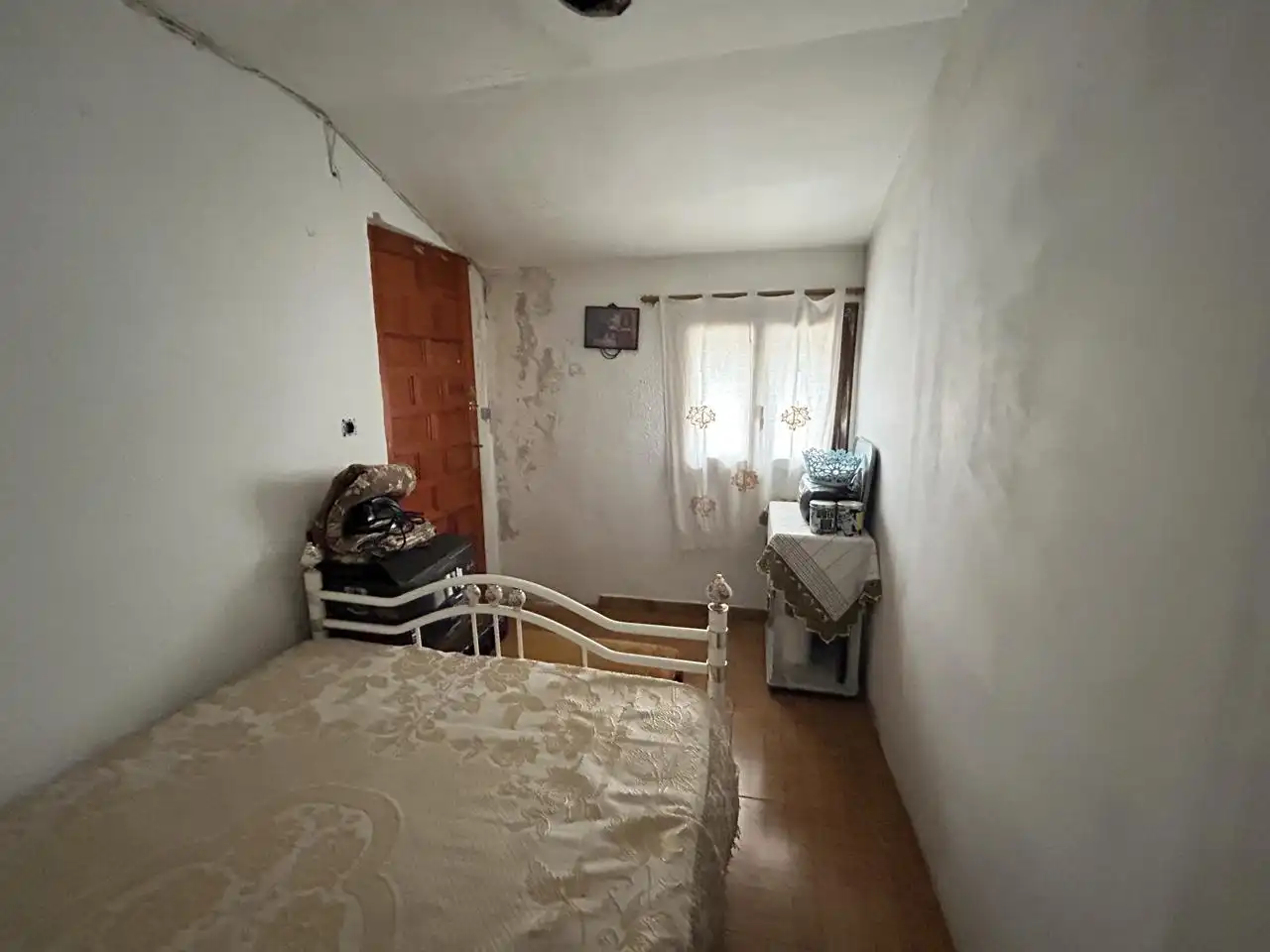 Bedroom of Houses for sale in Valtierra  with Community pool
