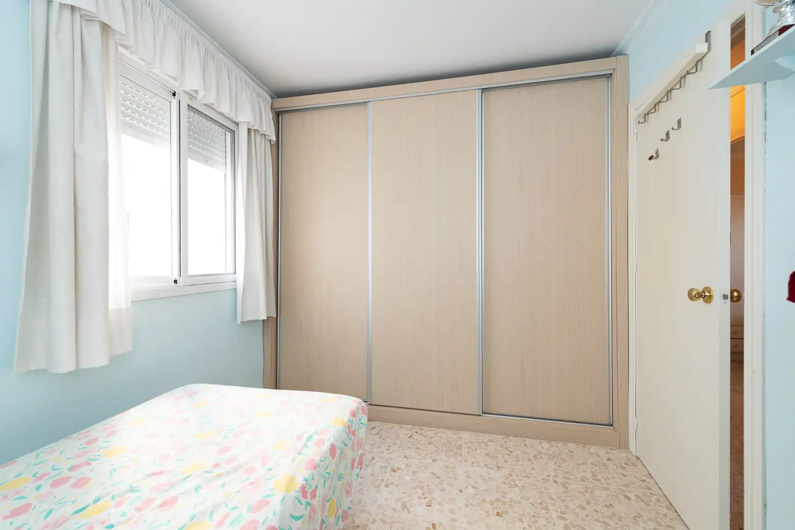 Bedroom of Flat for sale in Vélez-Málaga  with Terrace, Storage room and Community pool