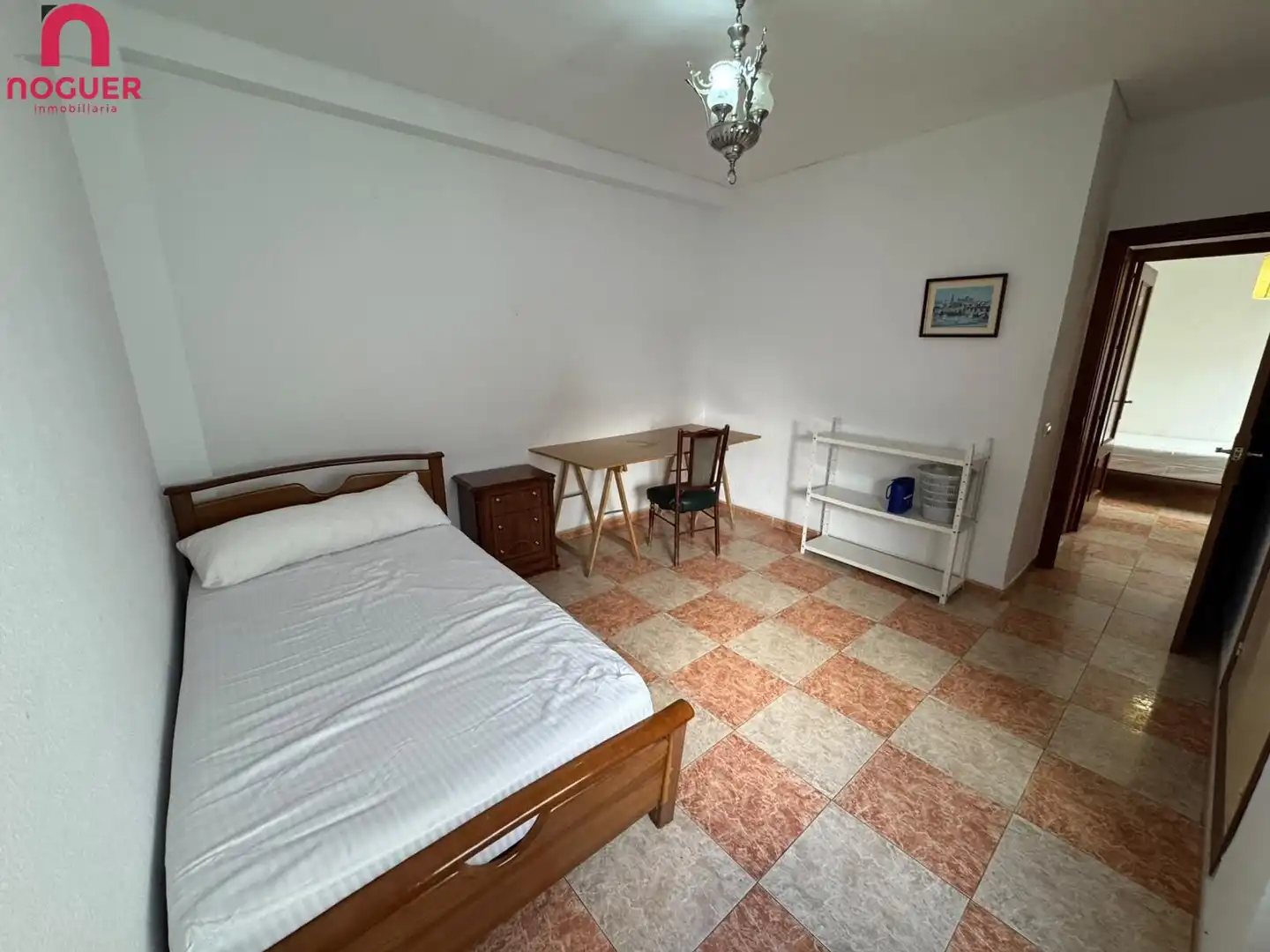 Piso con ascensor en venta en Poniente-Sur, imagen 2