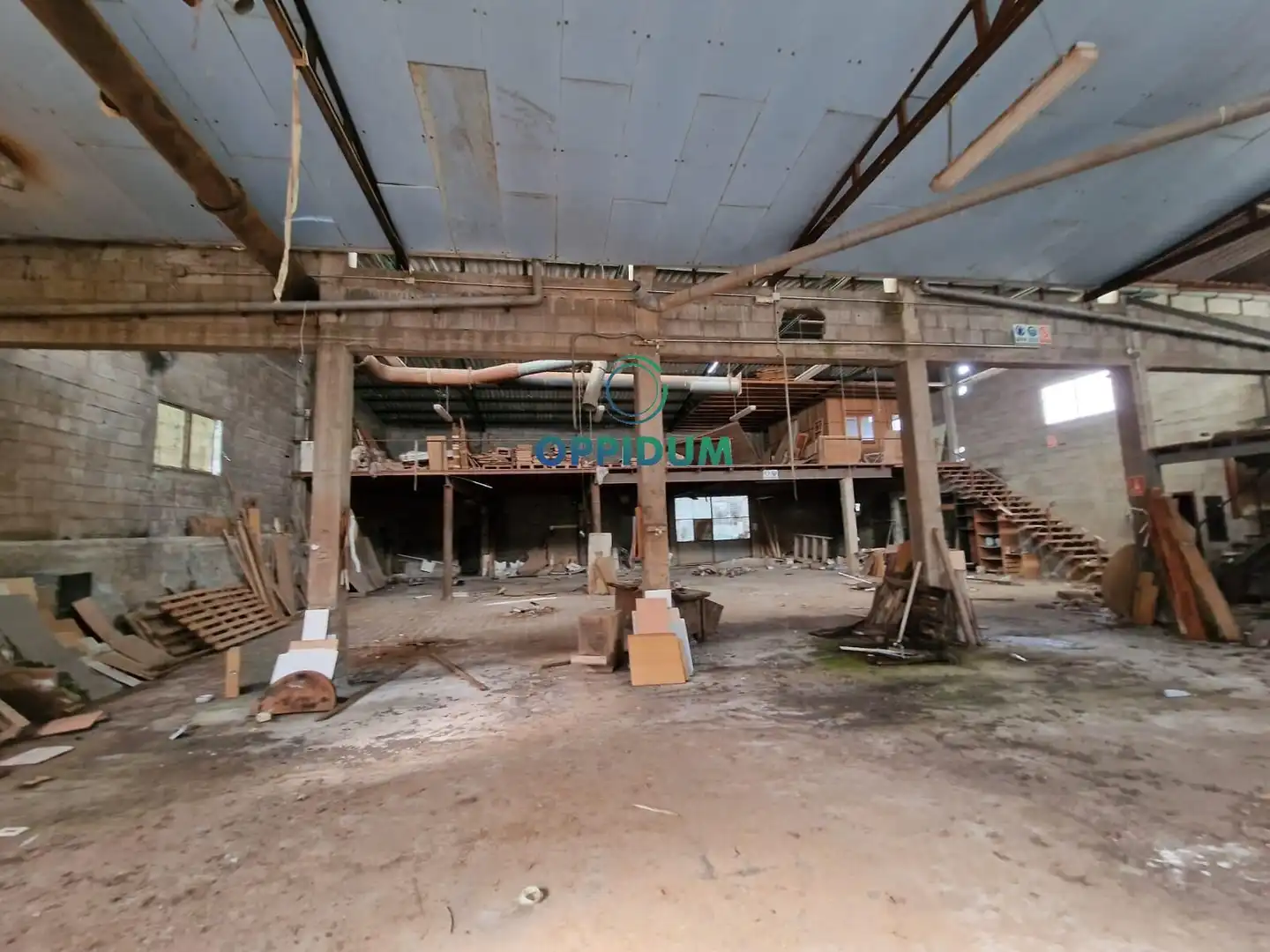 Industrial buildings for sale in Touro
