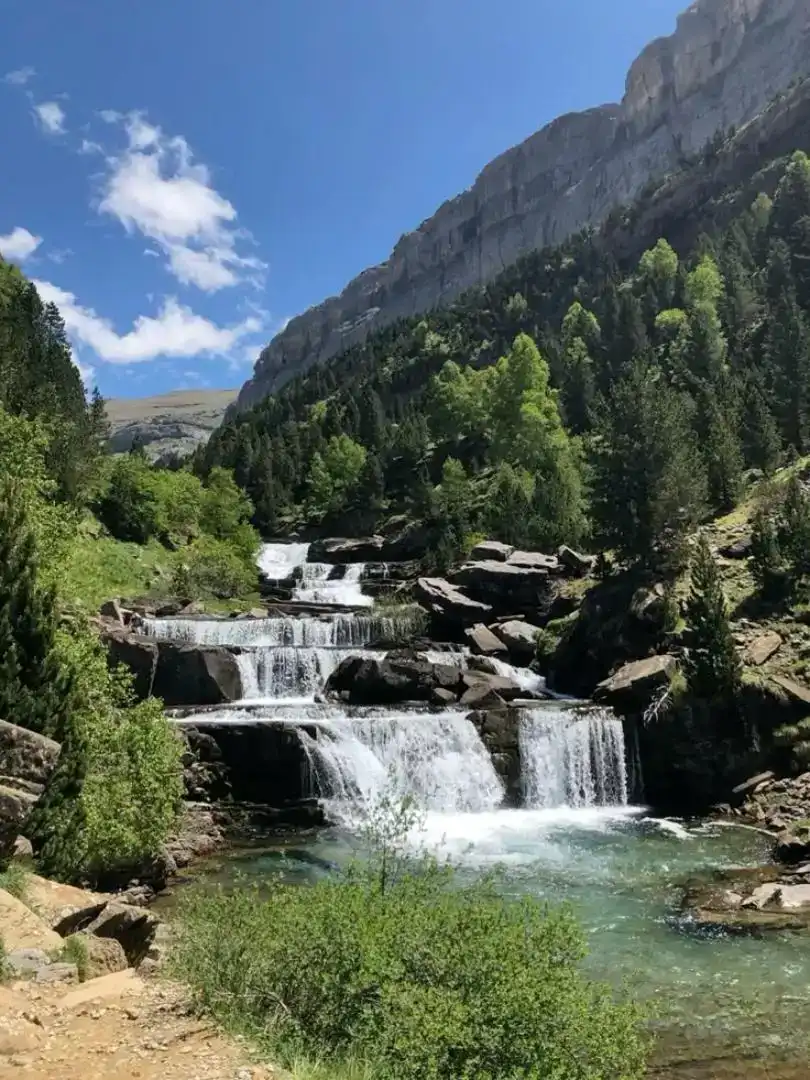 Vista exterior de Casa o chalet en venta en Torla - Ordesa con Balcón